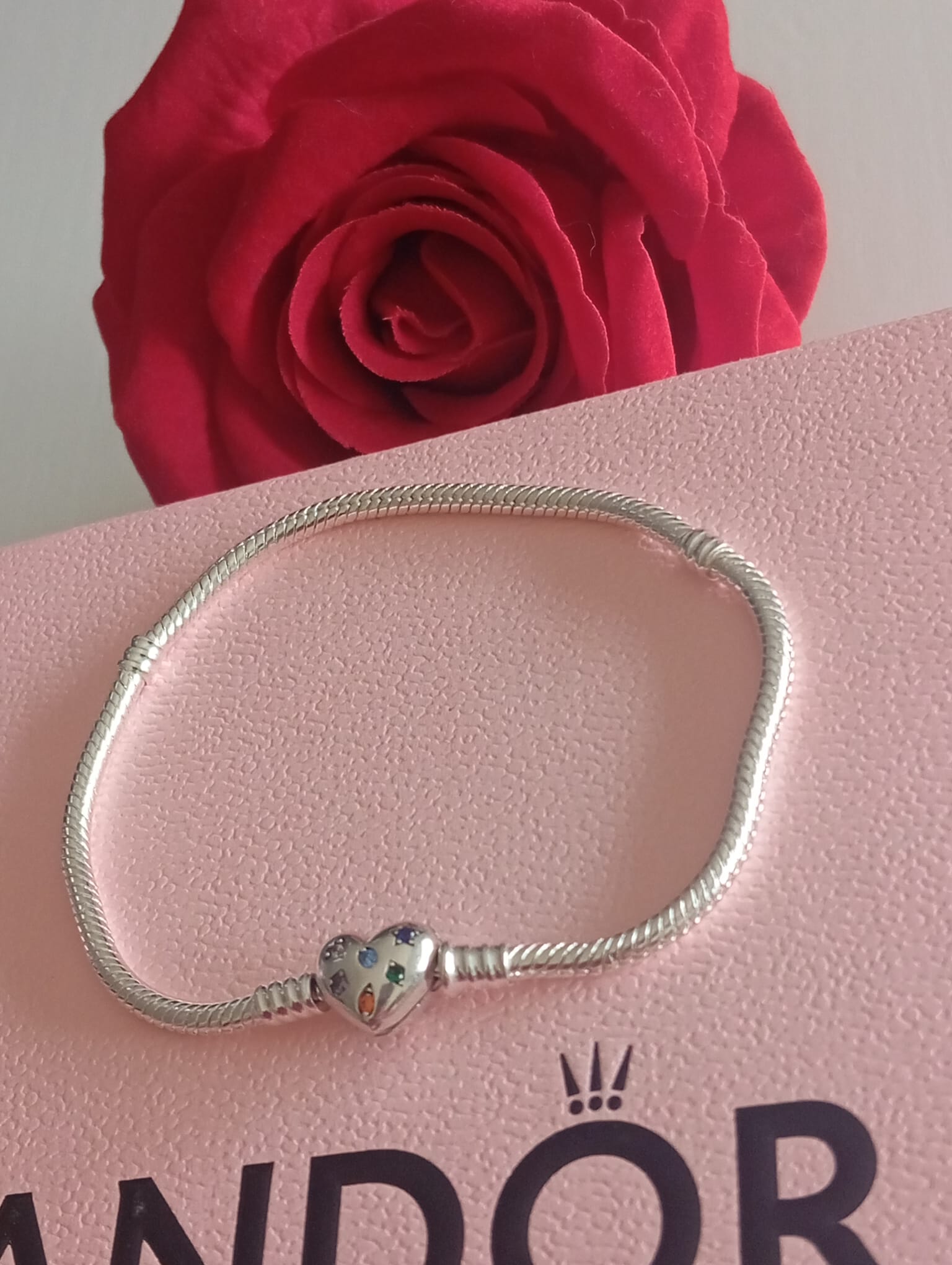 Silver Glam | Corazón con Piedras de Colores